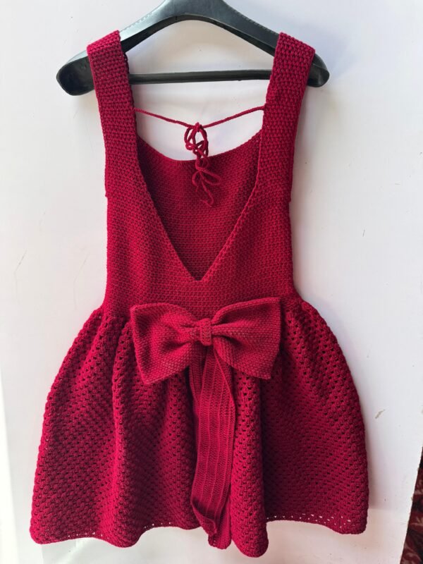 Crochet women frock